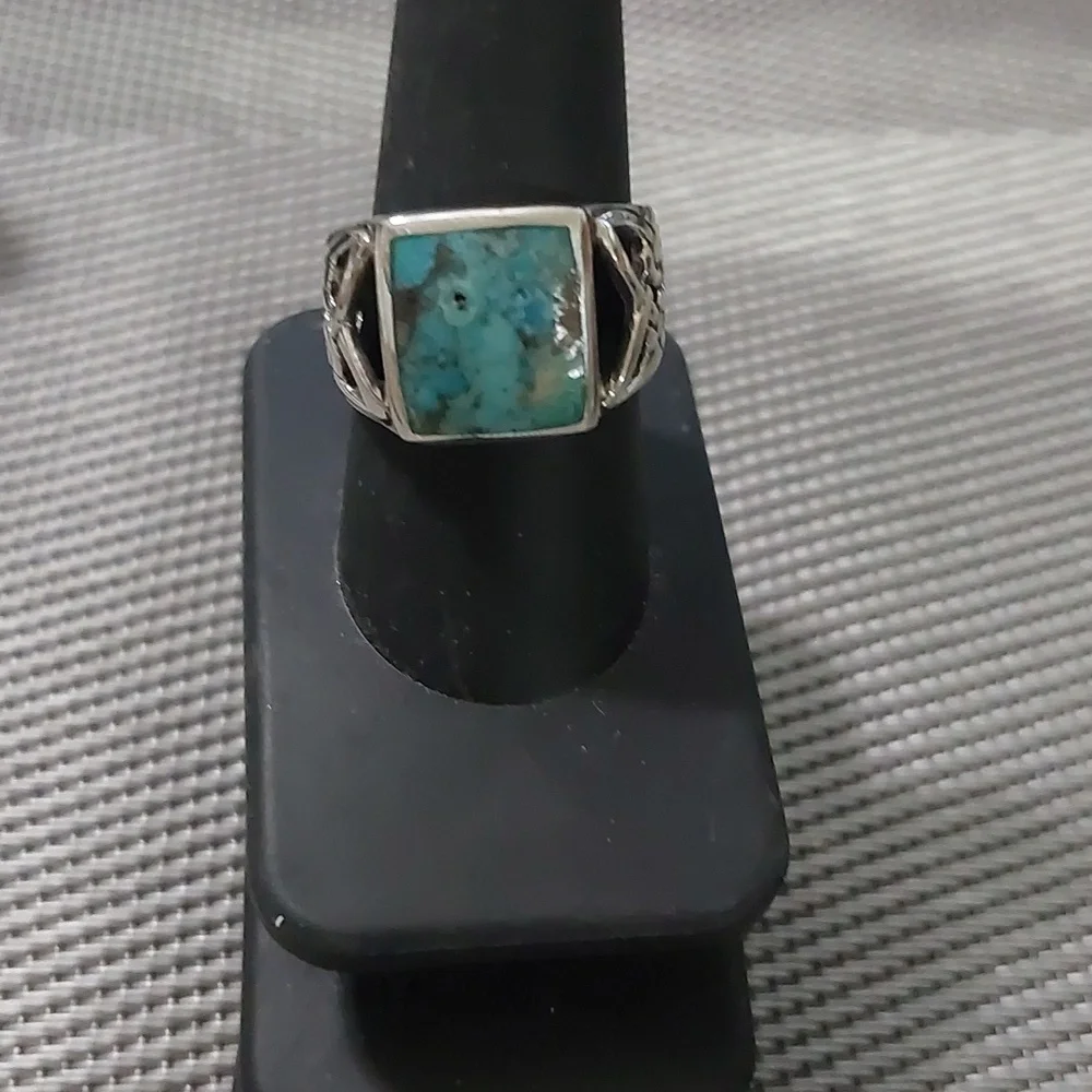 Sterling Silver Oxidized  Genuine Turquoise Stone Ring. 14.8 mm